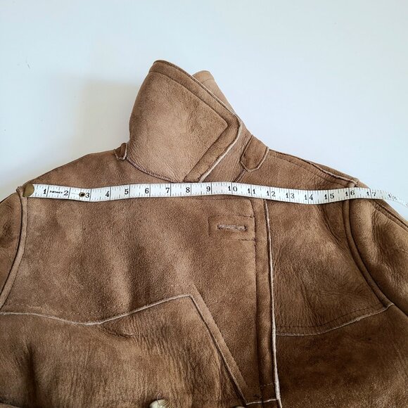 Vintage JJ sheepskin unisex coat/jacket with front pockets. Size M-L. - Picture 5 of 9